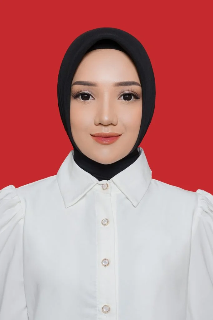 Kepala Sekolah SMP Islam Az-Zahro